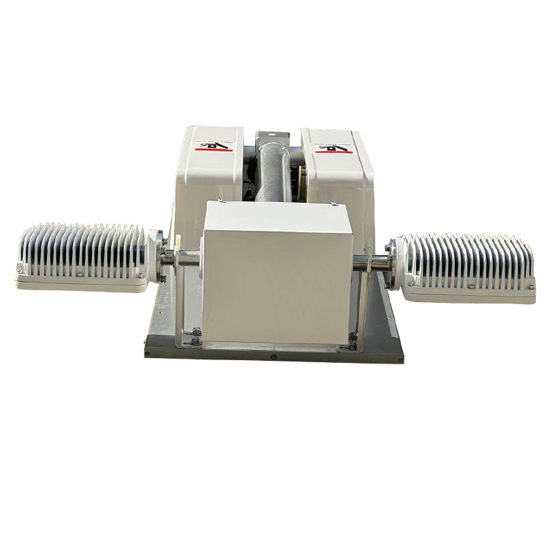 Vehicle roof mounted foldable light