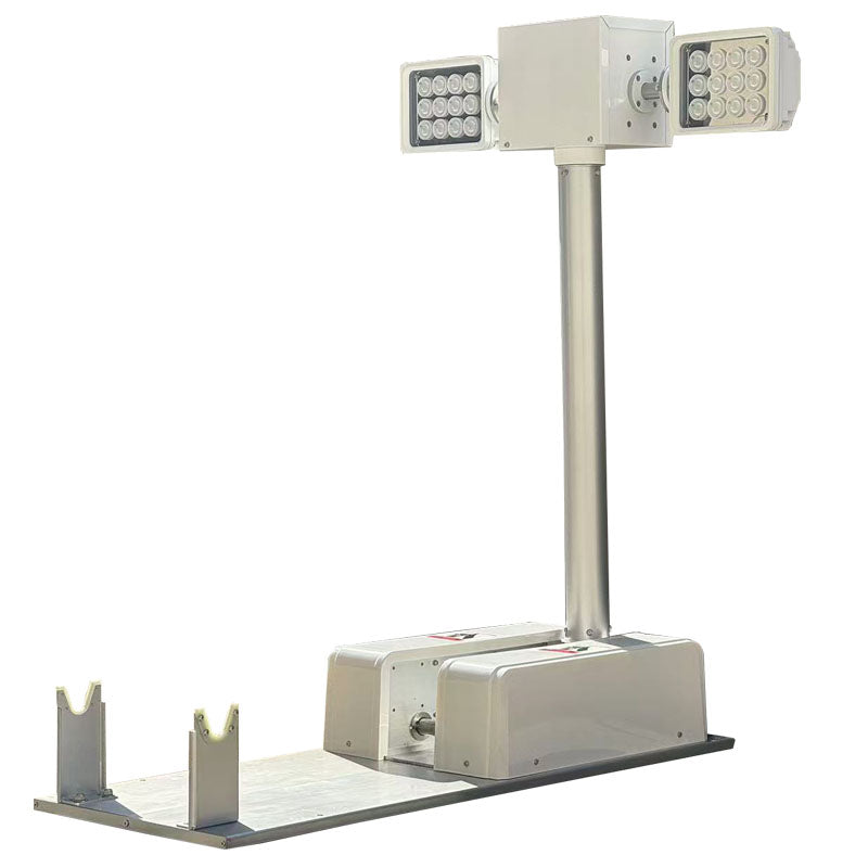 Vehicle roof mounted foldable light