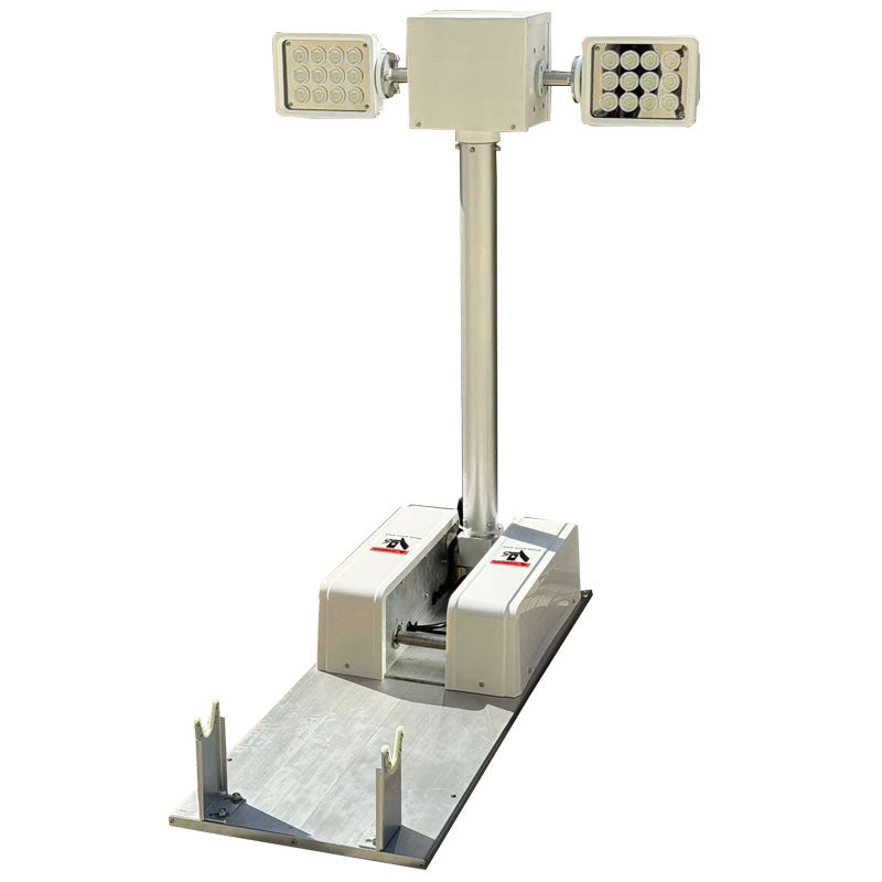 Vehicle roof mounted foldable light